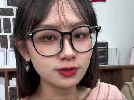 苹果手机2个设置,让你拍抖音更清晰!#手机的隐藏功能 教大家iPhone手机,最适合用来拍抖音短视频的设置!#15promax #17promax #苹果二手手机 #iphone小技巧