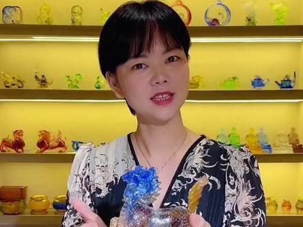 麒麟作为常见的瑞兽,摆放时可是有讲究的#麒麟 #琉璃工艺品摆件#精品摆件