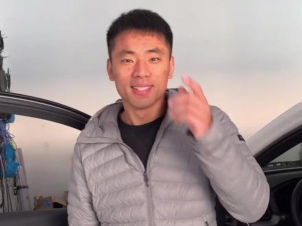 沃尔沃XC60,车不错的,就是内饰有点土!#沃尔沃xc60 #氛围灯 #内饰改装