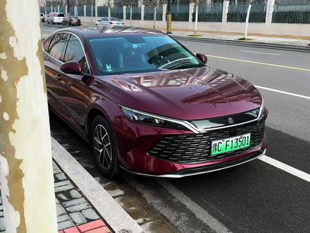 比亚迪车主看过来!如何自己动手更换空气滤芯!