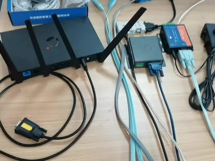 来研究一下各种各样的console线#网络工程师 #交换机调试 #调试线