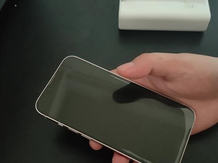 #数码科技 #手机 #iphone 苹果黑屏没反应怎么处理