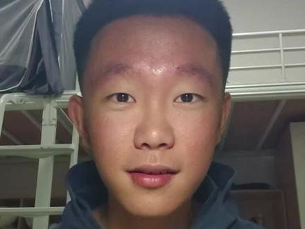 真的很尴尬呀,大家高考完之后真的不要随便删好友哦。 #高考建议 #成都大学 #大学生 #尴尬 #CDU