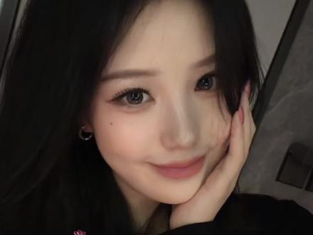 元英签售妆|狐系氛围感🫧4min详细跟练妆教
#张元英 #仿妆 #妆容分享 #妆容教程 #韩系妆容