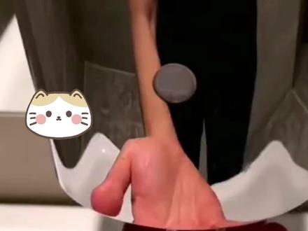 什么!?北北的真身还是藏不住了喵~那就跟着北北一起唱喵~#阿米嘎蒂朵喵喵歌 #喵喵喵 #meme #小猫