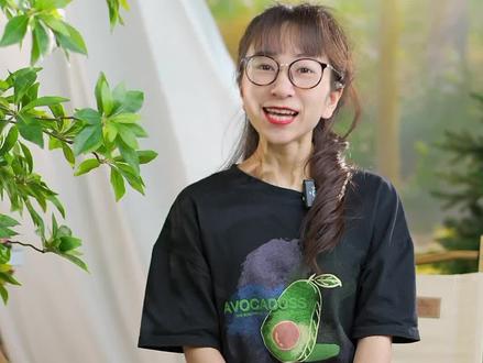 直播画面电脑端看着高清,推流到手机端变模糊。问题出在哪里?
高清直播电脑配置,高清直播网络要求,高清直播直播伴侣参数设置,这三个维度做到位了吗?
#直播伴侣设置 #直播间搭建 #直播间设计 #直播间灯光
