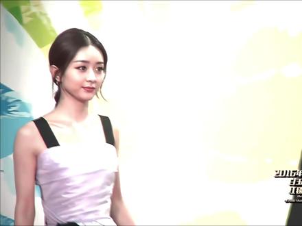 回顾赵丽颖的三次白玉兰履历,你已经很厉害啦,三提白玉兰最佳女主角又是多少流量演员一辈子都达不到的高度呢?即使这次没有提名,我也相信终有一天属于你的玉兰花会为你绽放,我们也将做你最忠实的观众,一直陪伴着你继续跑。#赵丽颖#白玉兰奖
