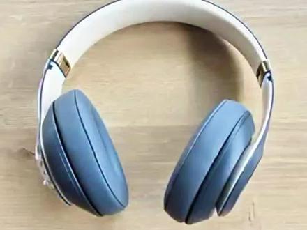 录音师Beats studio3耳套更换教程 #耳套 #中国制造 #录音师 耳套烂了不要丢 2分钟教程让耳机恍然一新
