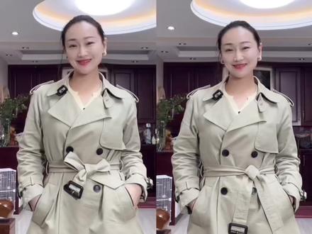 10秒学会钻石扣系法,小个子穿风衣瞬间显高又利落! #小个子穿搭 #风衣腰带系法 #钻石扣系法 #显高穿搭技巧#日常穿搭分享