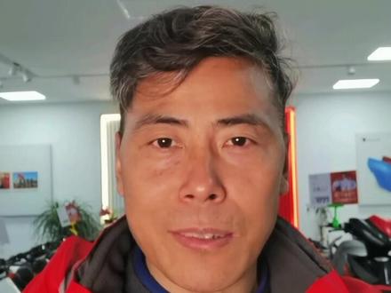 教你一分💰不花,修复电动车前叉变形。#电动车 #电动车维修 #服务至上 @曾姐与车