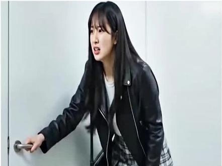 小美只因嘲笑了姐姐拉裤兜,没想到下一秒她自己就开始闹肚子 #影视解说