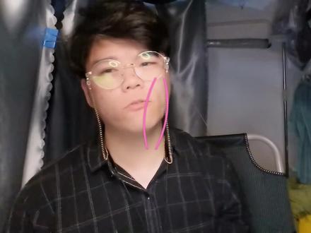 你暴露的隐私越多,就意味着,你被别人掌控的可能性越大#情感