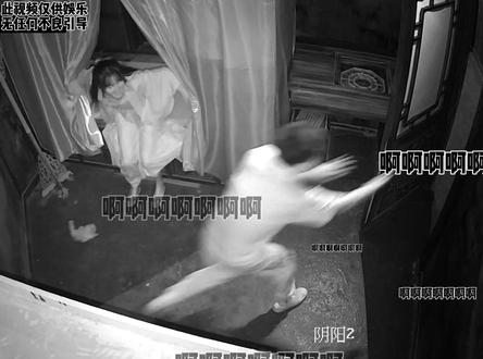 当闺蜜去密室用不同的声线当NPC,真的太好笑了哈哈哈哈哈哈#声优都是怪物 #搞笑 #一定要看到最后 #密室逃脱 #声优闺蜜