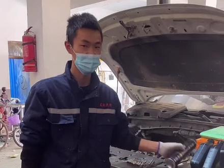 汽油滤芯 分车型 !有些车是内置汽油滤芯在油箱里边装着 这种使用周期长 建议6万公里更换