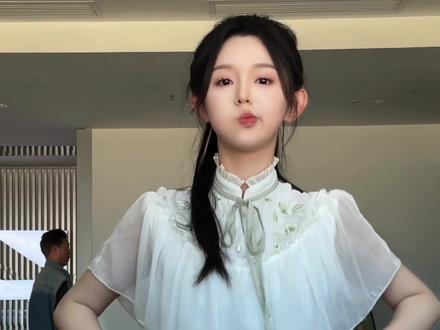 15亿福利 感谢大家喜欢💕 #十八岁太奶奶驾到重整家族荣耀2