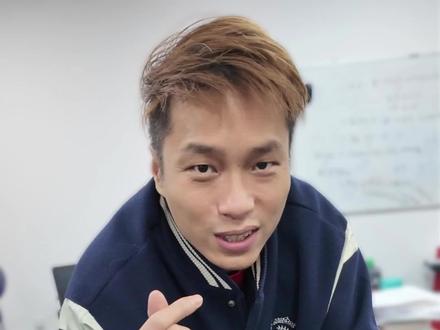 小牛NX风速原厂标配100A空开,适配10平方主线,搭配85A母线/288A相线电流的控制器,满足3000W电机(峰值4680W)#小牛电动 #小牛NX #小牛NX风速