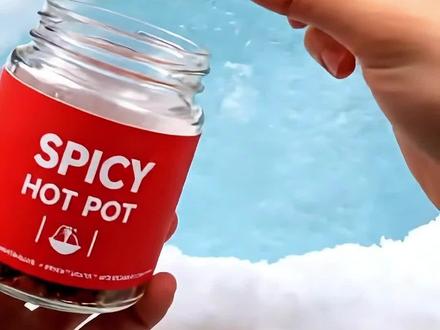 迷失在雪山里,你会使用哪个食物压缩球…#amsr #解压视频 #治愈系 #极度舒适 #ai创作浪潮计划