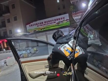 复刻一下飞驰人生3的神转场 #飞驰3车门转场夯爆了 #飞驰人生转场 #飞驰人生3 #影石insta360 #acepro2