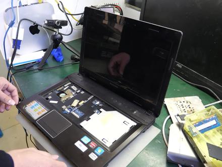 笔记本修着修着BGA居然罢工了 联想Y471A 116蓝屏维修