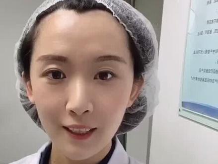 胶囊是怎么生产出来的?这条生产线上最靓的仔来咯!#思宁看制造