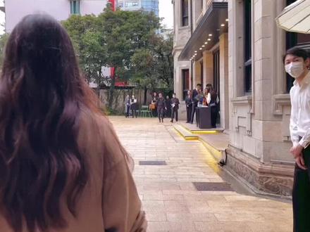 不用邀请函,带你深度游览LV硬箱展…#跟着花生爸玩玩玩 #vlog日常