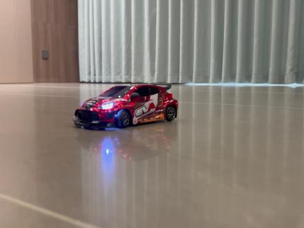 宏星1:24准备的差不多啦,各位公子们#RC #漂移 #宏星模型 #遥控车 #男人的玩具