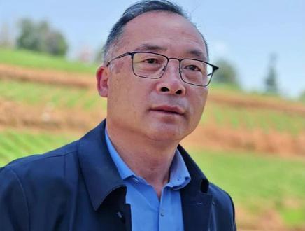 GAP申请难不难?条件就三条。很多人卡在不知道从哪下手。这期讲清楚。
#GAP基地#中药材溯源#中药种植#药食同源#产地加工