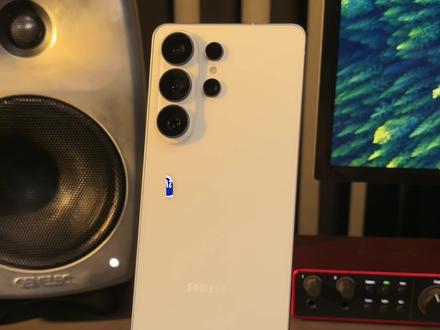 三星S26Ultra保姆级上手教程!新机入手速看! 三星手机保姆级教程来了!如果你刚上手三星S26Ultra,那这期视频应该可以帮助到你!满满干货分享!玩机技巧大全!#三星s26ultra #三星手机 #三星 #数码科技 #玩机技巧