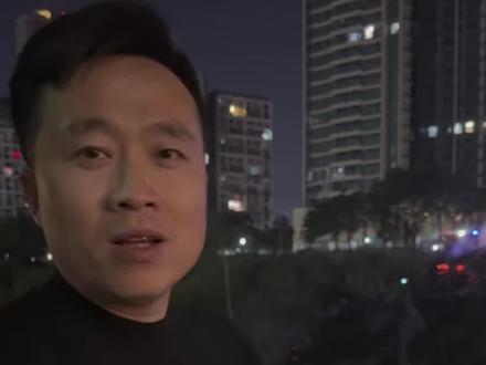 从一团小火苗到过火🔥面积几百平方,也就用了三分钟,目睹星河丹堤阳光大桥下因烟花燃放引发小火灾,从我报警到灭火也就用了15分钟,如果不是消防员来得及时,引燃路边汽车后果不堪设想,大年初二为坚守一线消防员点赞#安全燃放 #过年