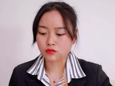雪中送炭暖人心,雨后送伞比草轻