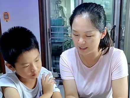 什么是亚运会?2023年举行的2022年杭州亚运会的会徽代表了什么?吉祥物的名字为什么叫“江南忆”?琮琮、宸宸和莲莲又是什么意思呢?#杭州亚运会 #为亚运健儿加油 #亚运会 #知识科普 #教育孩子 @DOU+小助手