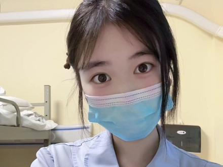 验牌?#我要验牌 #护士 #护士懂护士 #上班时间皮一下 #学医哪有不疯的