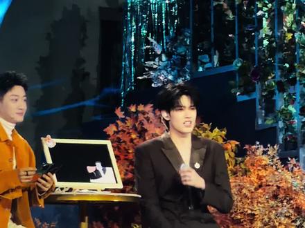 布灵布灵 素小狗吉吉呀#明星现场 #张极 #张极生日分享会 #张极生日快乐 #张极成长分享会