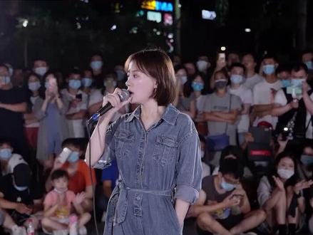 #活着 #音乐 慌张也好,不卑不亢也罢,都是活着的常态啊。