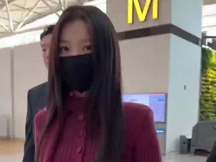 平台突然上线又火速下架双轨精华速看版疑似是变成短剧了#娱乐