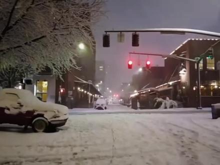 #顾焕gkuank我还是失去你了
我还是失去你了我学会喝烈酒原唱完整版顾焕gkuank#我还是失去你了 #顾焕gkuank