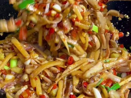 家常菜炒猪肚这样炒出来酸辣脆爽下饭#美食教程 #美食 #湘菜 #家常菜 #抖音美食推荐官
