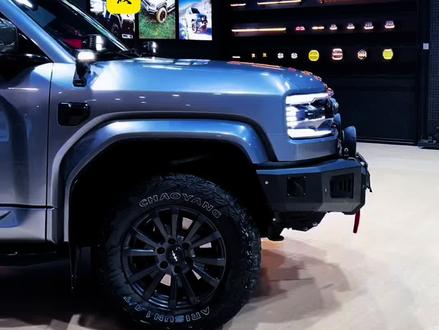 #方程豹豹5 比昂特全套灯光展示,让每位车主都能根据自己的需求和爱好,打造独一无二的车辆照明系统!#西安方程豹改装 #豹力联盟 #比昂特射灯 @BRTLED比昂特车灯#ARCANEWARRIOR