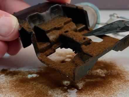 第79集 | 宝马M8Competition 宝马 M8 Competition 模型修复完成!还原 625 匹 V8 雷霆版猛兽气场,细节精修质感拉满,德系旗舰轿跑复刻,手工打磨尽显模玩热爱!#宝马m8 #汽车模型 #合金车模玩具 #手工修复 #车载汽车模型