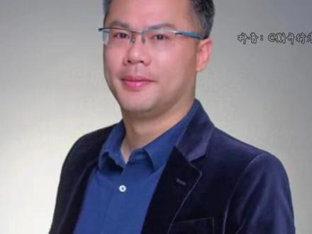 从期货赢家到期货大佬,你需要多少个大行情?投资界“励志哥”林军:一个踏准市场节奏的期货传奇。从22岁带着3000元入市的初生牛犊,到如今坐拥10多亿元资产,他踏准了股市和期市的几个大节奏,也实现了人生的浴火重生。#期货 #期货故事 #期货大佬 #交易员 #金融