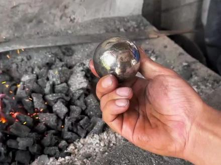 轴承钢珠锻打菜刀 #手工锻打菜刀