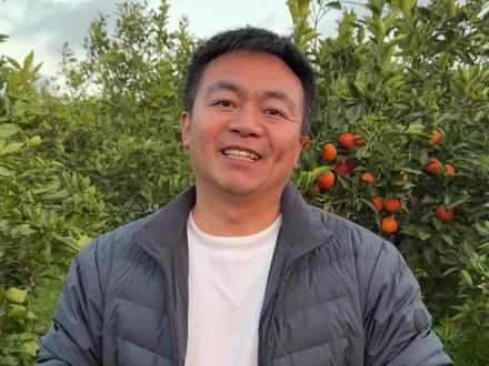 血橙口感特别好 现在血橙大概还能卖20来天吧,成熟的非常好了,它橙子味特别浓郁#应季水果 #橙子 #血橙