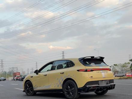 迈丰改零跑Lafa5可以说是毕业了!#零跑Lafa5 #零跑汽车 #零跑Lafa5改装 #零跑Lafa5上市