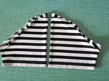 T恤衫的两只袖子,改造成一条小朋友的三角内裤,简单又省钱 #旧衣改造 #旧物利用 #变废为宝