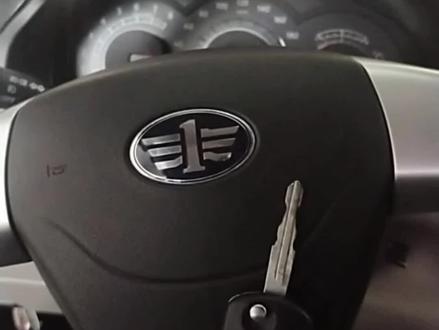 五一不放假,国产车修起来真的很麻烦。#专业的事交给专业的人 #配汽车遥控器钥匙