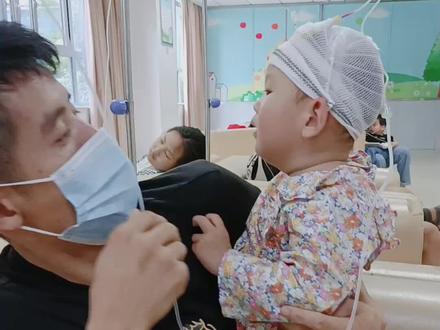 检查结果出来了,细菌性感染,心肌酶偏高,正常值最高25,翻倍到49,严重则导致心肌受损,医生建议住院