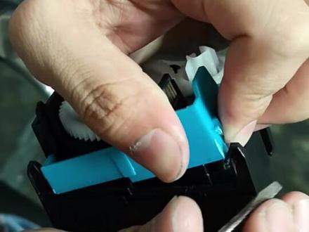 大映MX23夏普彩色复印机粉盒芯片更换方法