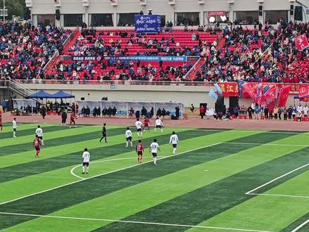 湛江队2:0赢呼和浩特队,最后1分钟进球了#2026年CMG群众足球邀请赛#湘超冠军城#永州#竞技体育 #体育精神#现场拍摄