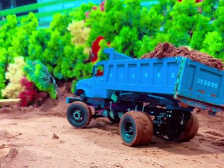 解放CA141 RC遥控车拉土,翻斗车工程车泥头车自卸车川路车柳特。#Rc #装车现场 #rc模型 #工程人一直在路上 #模型玩具