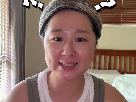 三万块出国,在澳洲半工半读真的能养活吗?
不是攻略,也不是建议,只是我这两年在澳洲读 Tafe的真实账单。
两年前,我花了三万多块,把自己送出了国。最担心的不是孤独,也不是英语,而是——能不能靠学生打工养活自己。
我读过语言班,也正在读西厨。语言班时,半工半读可以 cover 学费和生活费;学西厨后,学费更高、时间更满,有一段时间也会用掉以前的存款。
所以这条视频里,我只讲我自己的情况:学费多少、每周固定支出多少、什么时候扛得住,什么时候扛不住。
如果你正在考虑来澳洲,请一定结合自己的预算、抗压能力、身体状况,再做决定。
#vlog十亿流量扶持计划 #澳洲留学半工半读 #澳洲tafe #澳洲留学费用 #澳洲生活